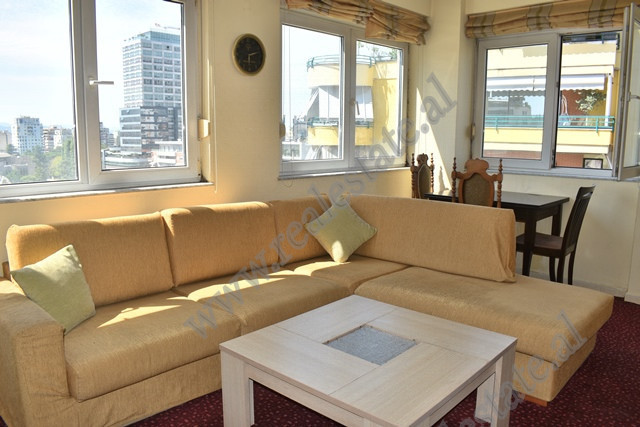 Apartament 1+1 me qera ne rrugen Dervish Hima ne Tirane.

Banesa pozicionohet ne katin e 7-te te &